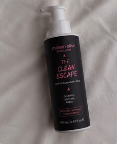 THE CLEAN ESCAPE — Gentle Cleansing Milk