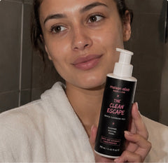 THE CLEAN ESCAPE — Gentle Cleansing Milk